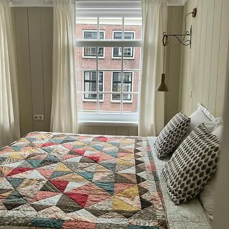 Dahli's Sleep Boutique 4* Amszterdam
