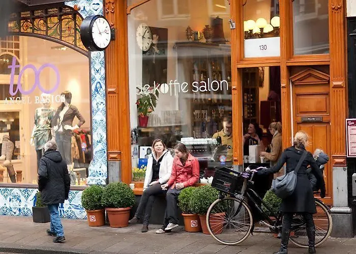 Dahli's Sleep Boutique 3*